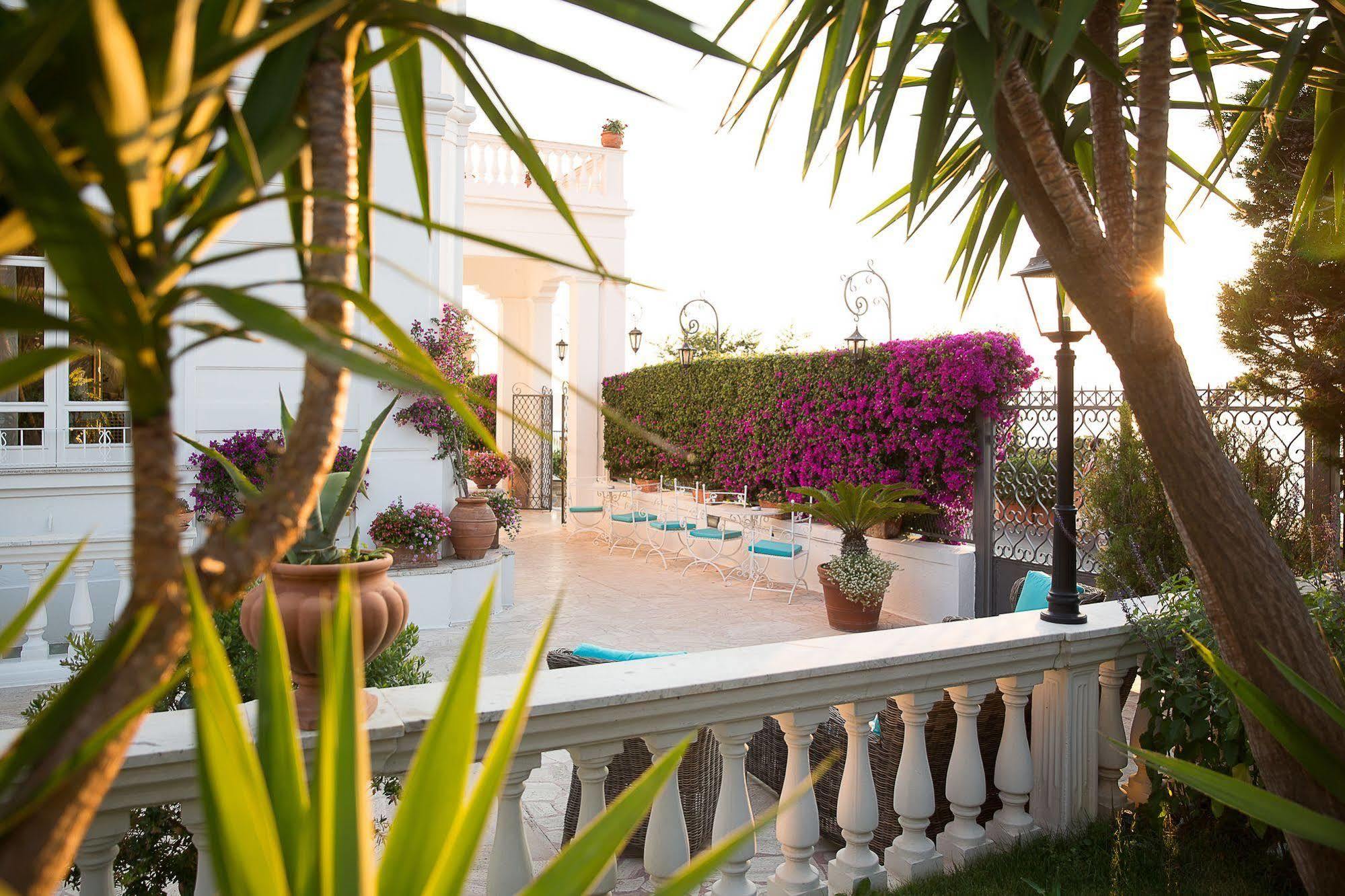 סן אנג'לו Hotel Villa Garden מראה חיצוני תמונה